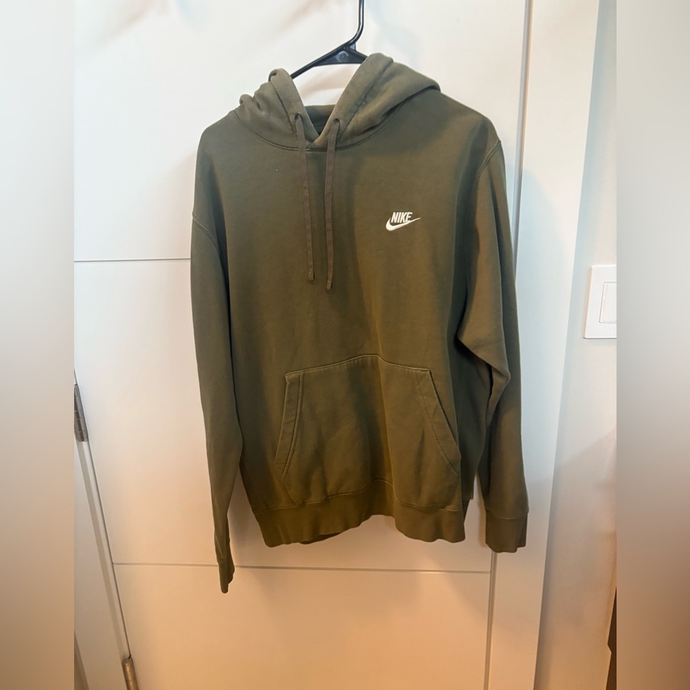Nike Men's Forest Green Hoodie